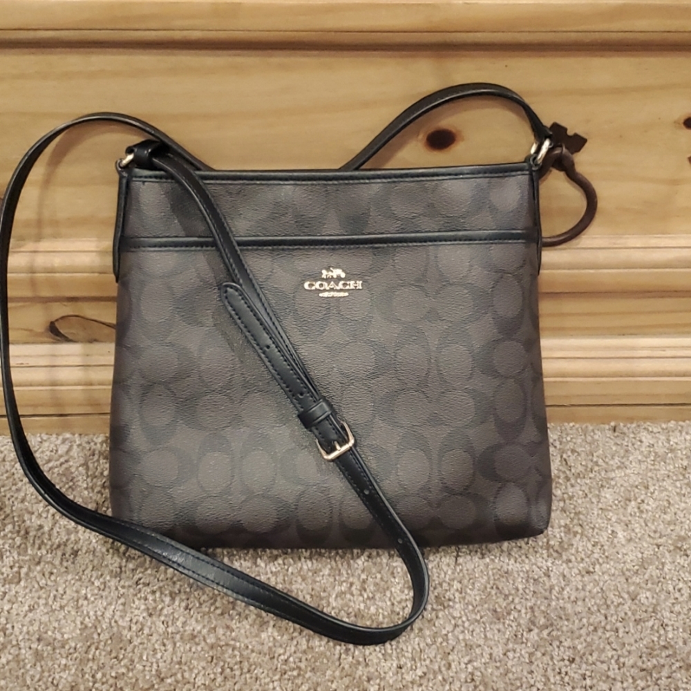 Coach Messenger Crossbody Purse